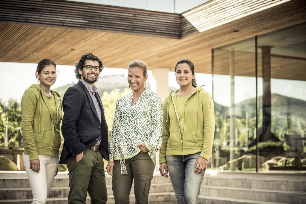 Malat Weingut Und Hotel Furth bei Gottweig Buitenkant foto